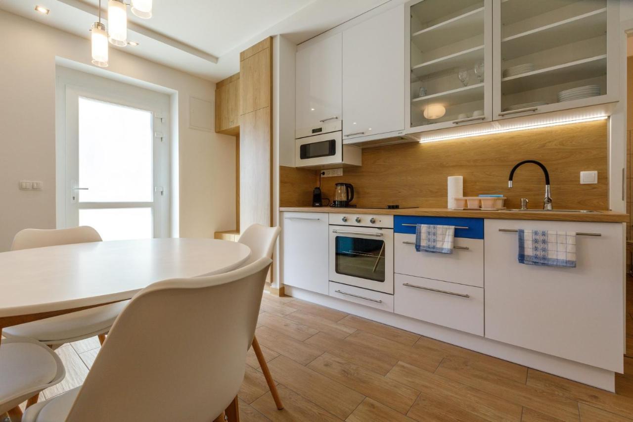 La Bella Centrum Apartmanok Kek Zoeld Hévíz Exterior foto