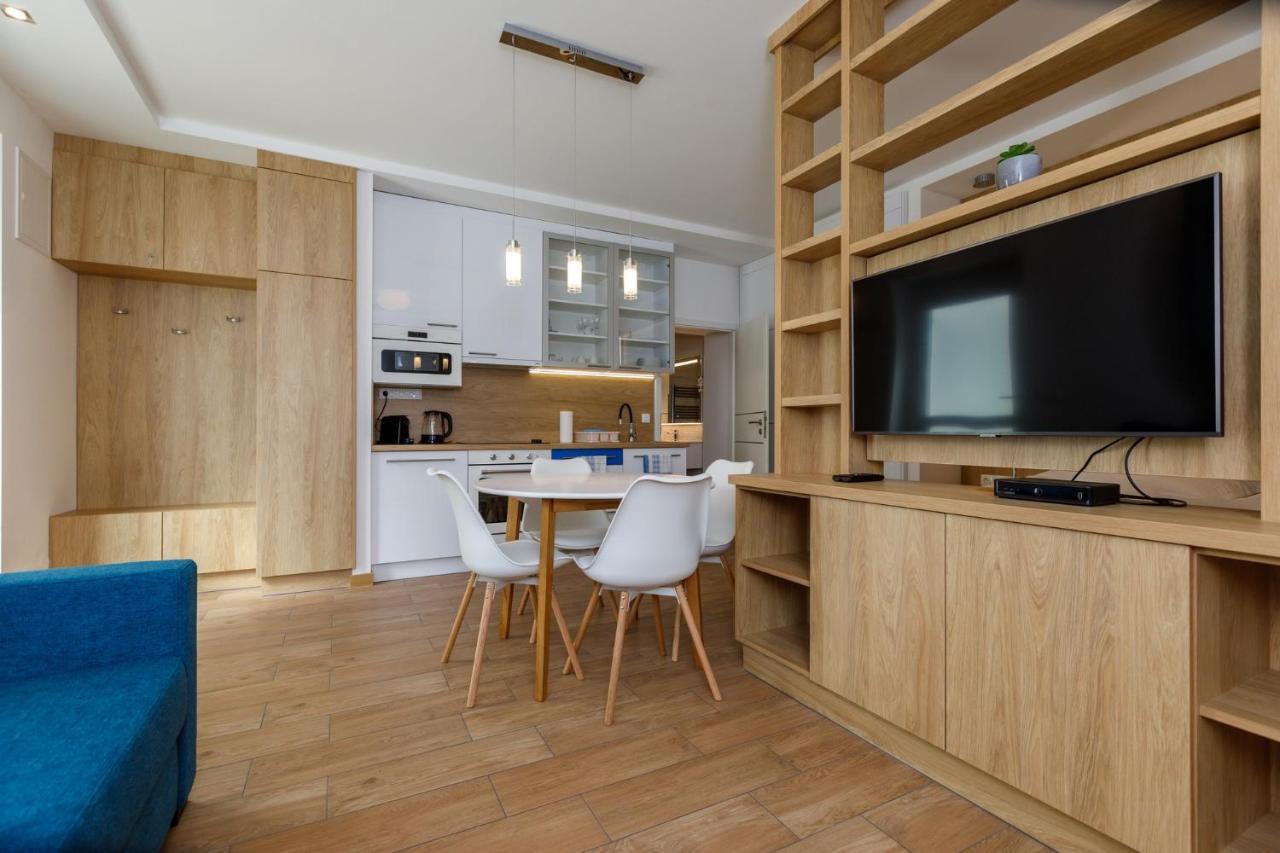 La Bella Centrum Apartmanok Kek Zoeld Hévíz Exterior foto