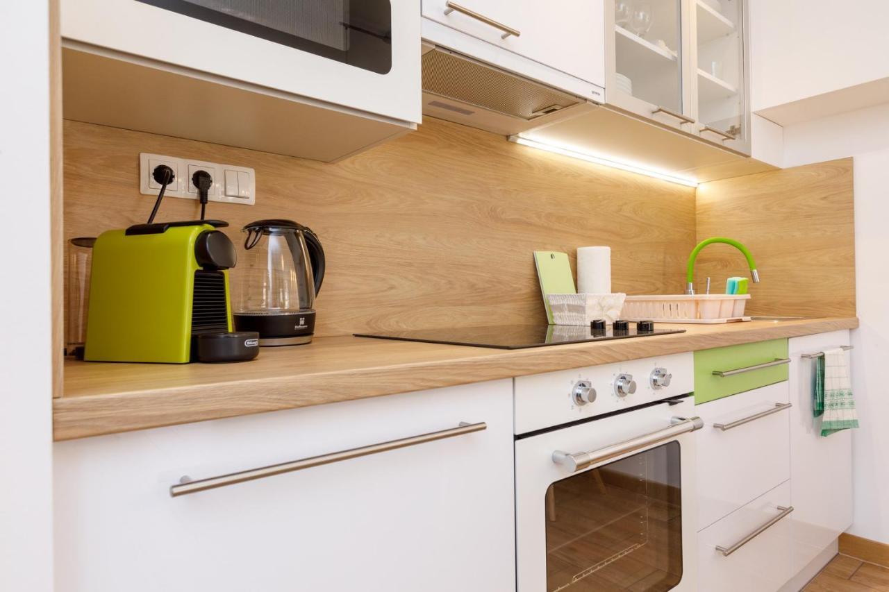 La Bella Centrum Apartmanok Kek Zoeld Hévíz Exterior foto